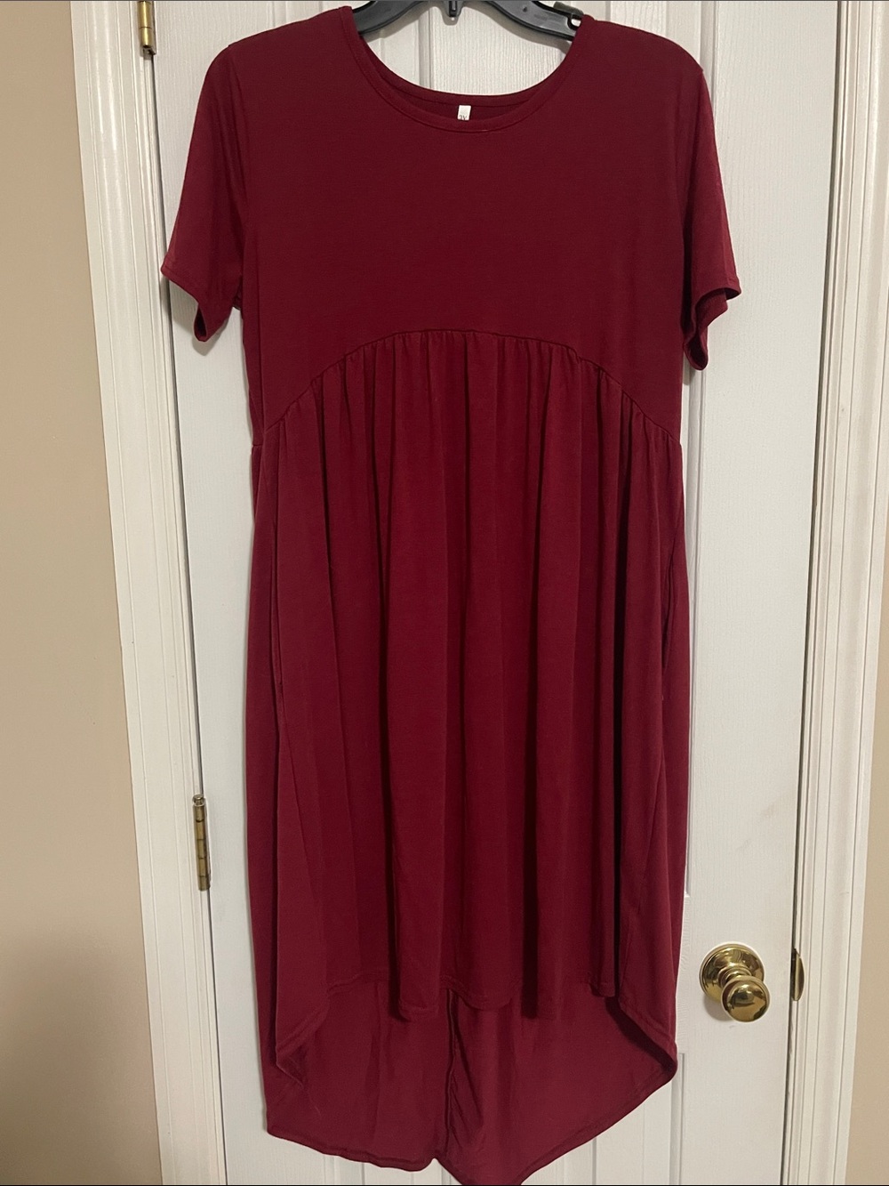 Women's Short Sleeve Burgundy High-Low Swing Dress